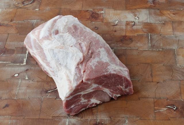 Svinenakkefilet sous vide rå